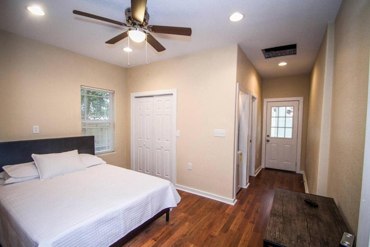 Hackberry St #A Renovated 2Br/2Ba Near Downtown Apartment San Antonio Exterior photo
